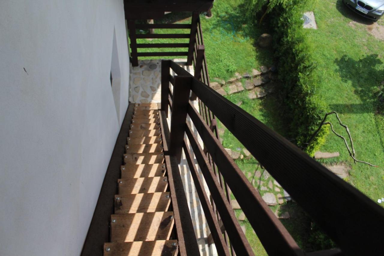 Havva Hotel Calimanesti Exterior photo